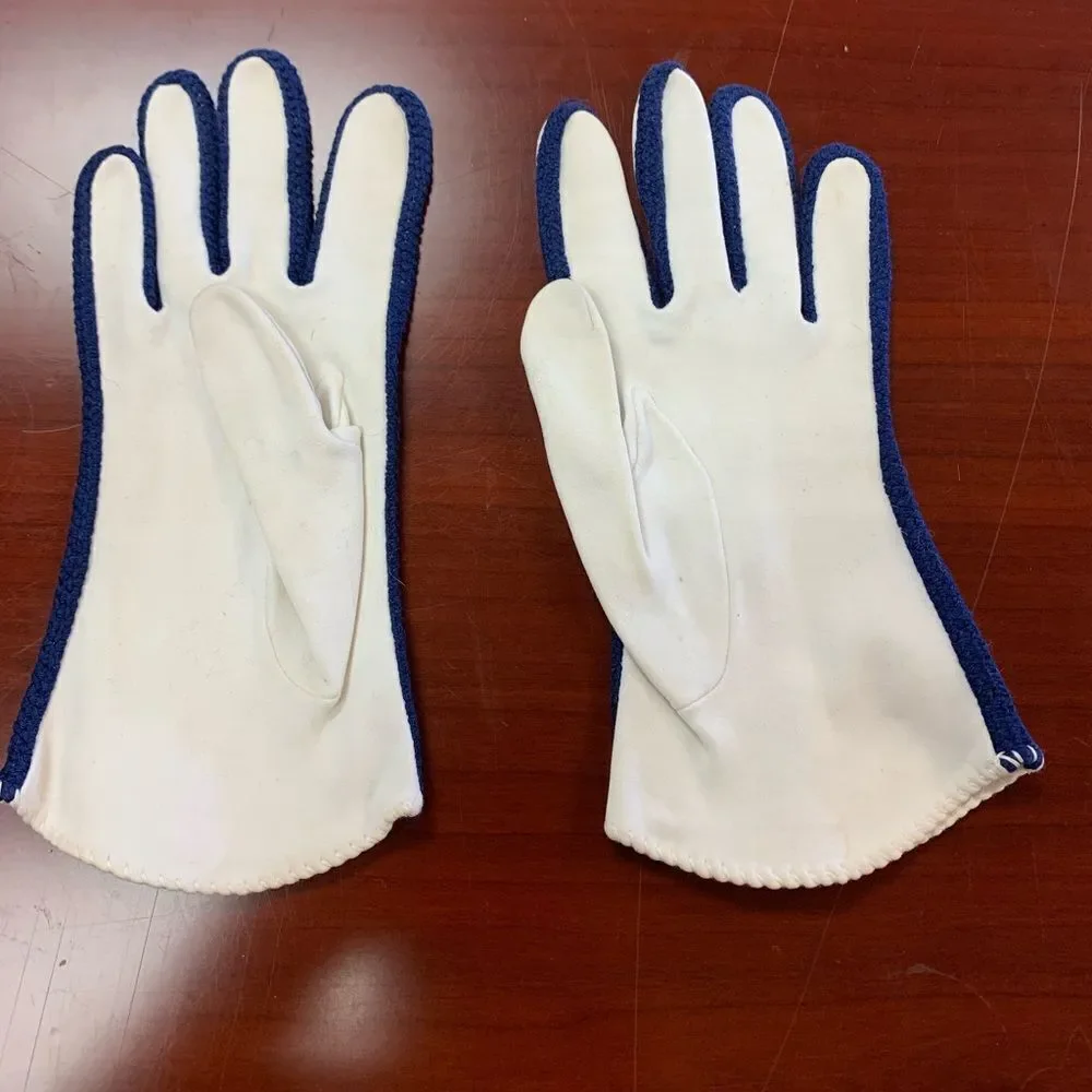 Vintage White Navy Trimmed Gloves sz S